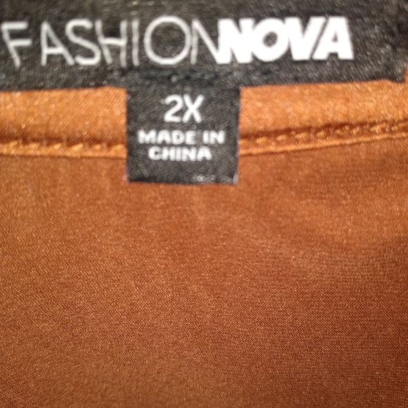 NWOT 🔥 Fashion Nova Satin Draped Shirt Dress Women's Size 2X Brown - Picture 7 of 10